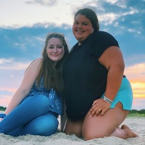 Meet your Posher, Mercy